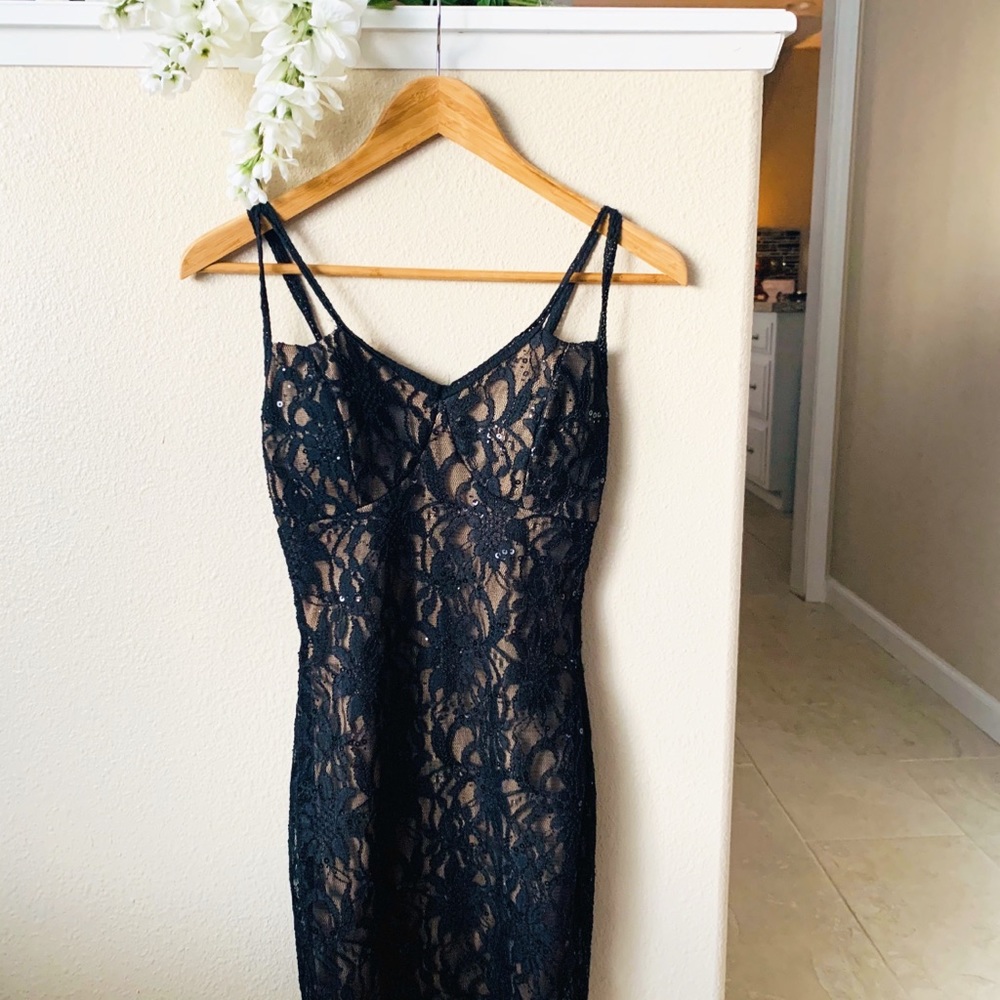 Stella Laguna Beach Illusions Lace Dress in Black